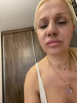DeboraXporn online show from 30, 3, 2026