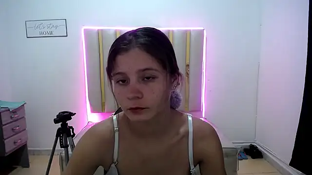 Snapshot of flakita_sexyhot chatting on 3, 10, 2025 flakita sexyhot online show from 3, 10, 2025