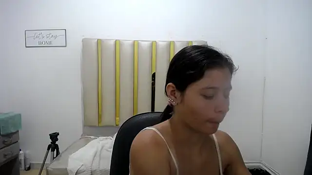 Snapshot of flakita_sexyhot chatting on 10, 10, 2025 flakita sexyhot online show from 10, 10, 2025