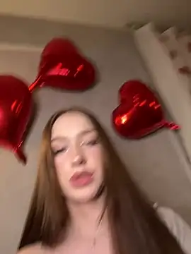 Jackie White  online show from 5, 3, 2025