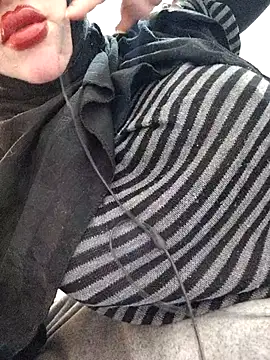 Snapshot of Malak-26 chatting on 12, 3, 2026 Malak-26 online show from 12, 3, 2026