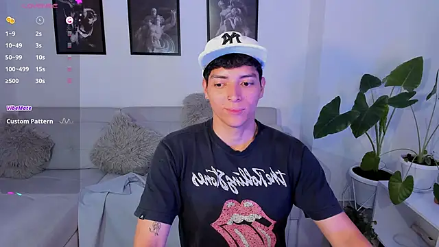  JacobMiller   online show from 25, 2, 2025