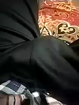 Snapshot of venky2026 chatting on 22, 2, 2025 venky2026 online show from 22, 2, 2025