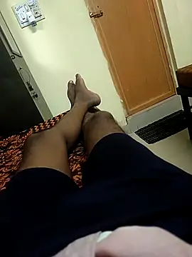 Snapshot of venky2026 chatting on 5, 11, 2025 venky2026 online show from 5, 11, 2025