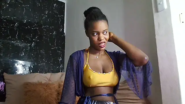 Snapshot of victora3 chatting on 9, 9, 2025 victora3 online show from 9, 9, 2025