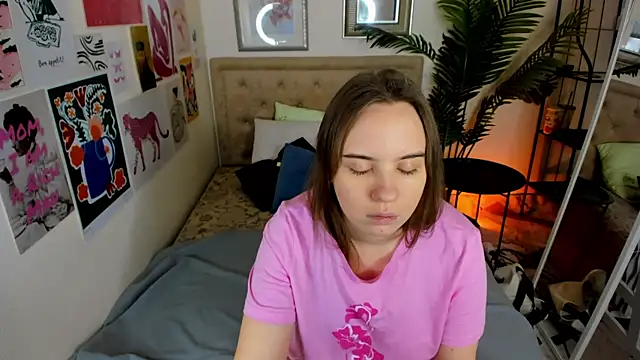 Lika 0ne online show from 19, 1, 2026