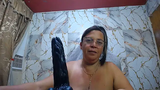 Snapshot of alina_maturehot chatting on 19, 6, 2026 alina maturehot online show from 19, 6, 2026