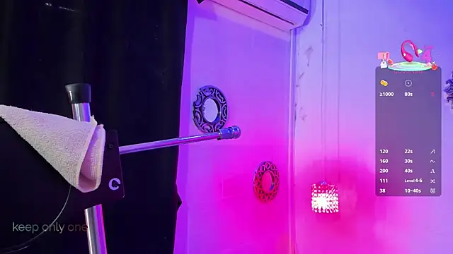 lanna brunette online show from 8, 1, 2026