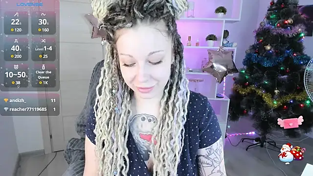 Snapshot of HoneySallyMoore chatting on 25, 12, 2024 HoneySallyMoore online show from 25, 12, 2024