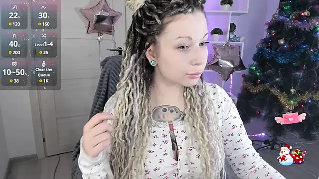 Snapshot of HoneySallyMoore chatting on 27, 12, 2024 HoneySallyMoore online show from 27, 12, 2024