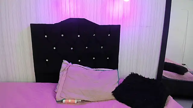 nicky angel1 online show from 24, 2, 2025