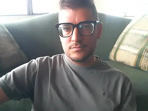 quitomanec online show from 19, 10, 2025