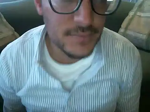 quitomanec online show from 24, 11, 2025