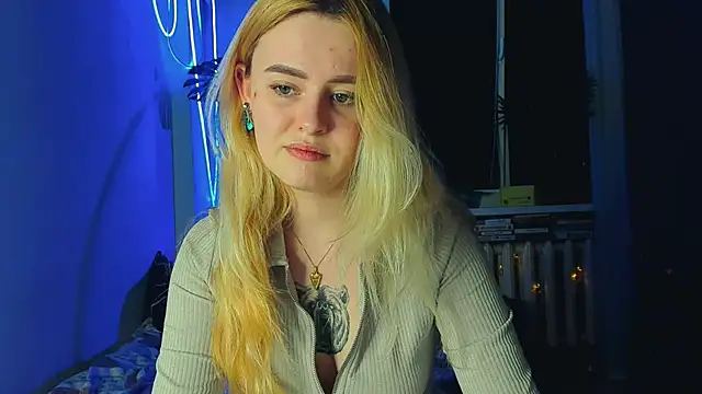 Snapshot of Alexa_Pirs chatting on 9, 3, 2025 Alexa Pirs online show from 9, 3, 2025