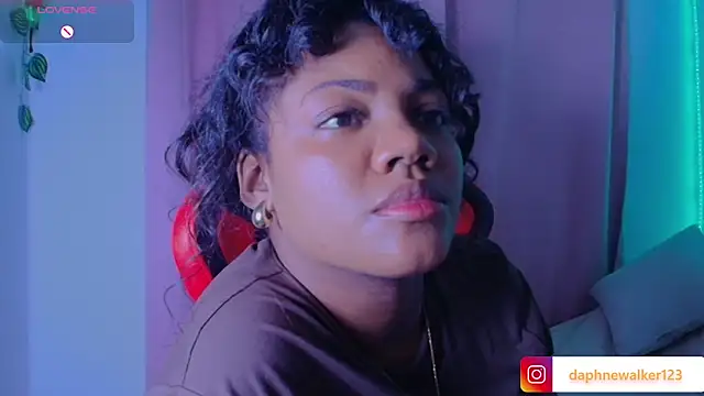 Snapshot of Daphnewalker__ chatting on 28, 2, 2026 Daphnewalker online show from 28, 2, 2026