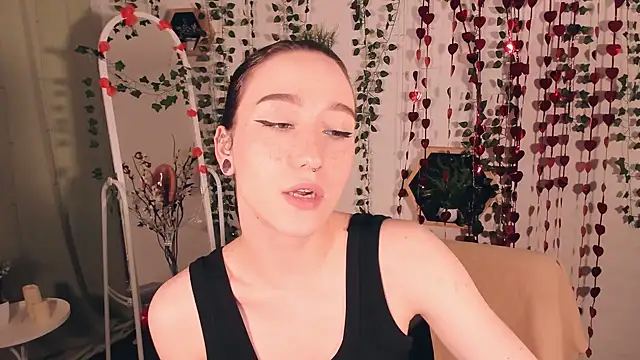 Snapshot of Smoke_of_soul_ chatting on 8, 3, 2025 Smoke of soul online show from 8, 3, 2025