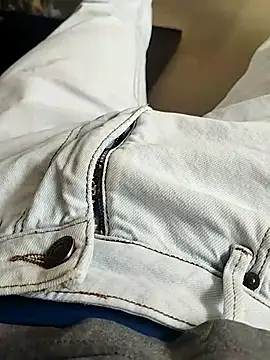 Snapshot of oscarshow24 chatting on 25, 2, 2025 oscarshow24 online show from 25, 2, 2025