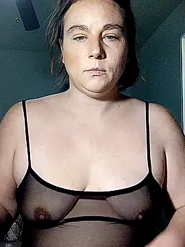 Snapshot of KinzAngel chatting on 18, 2, 2025 KinzAngel online show from 18, 2, 2025