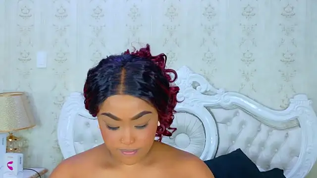 TianahGlow online show from 6, 11, 2025