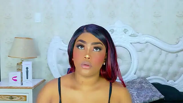 TianahGlow online show from 22, 12, 2025