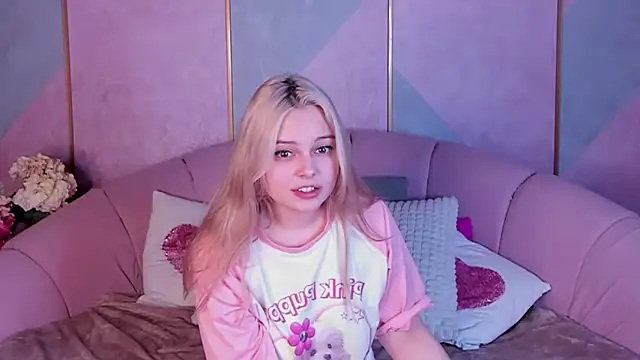 CLAIRE VOGT online show from 26, 2, 2025