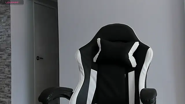 Snapshot of salvatore_montt chatting on 17, 2, 2025 salvatore montt online show from 17, 2, 2025