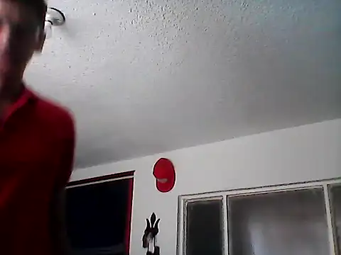 Luiyi1997 online show from 10, 2, 2025