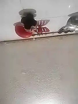 Luiyi1997 online show from 10, 2, 2025