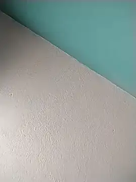 Luiyi1997 online show from 11, 2, 2025