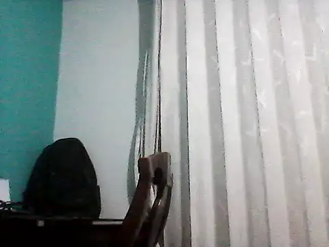 Luiyi1997 online show from 13, 2, 2025