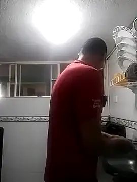 Luiyi1997 online show from 15, 2, 2025