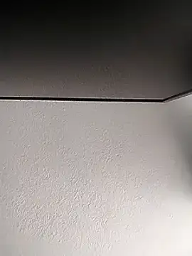 Luiyi1997 online show from 22, 2, 2025