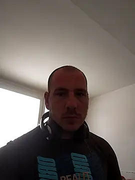 jarous32- online show from 14, 2, 2025