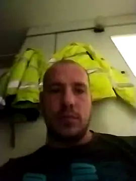 jarous32- online show from 15, 2, 2025