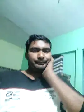 Snapshot of ccuteboyyyy chatting on 1, 3, 2025 ccuteboyyyy online show from 1, 3, 2025