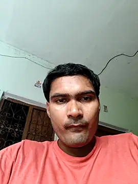 Snapshot of ccuteboyyyy chatting on 7, 10, 2025 ccuteboyyyy online show from 7, 10, 2025