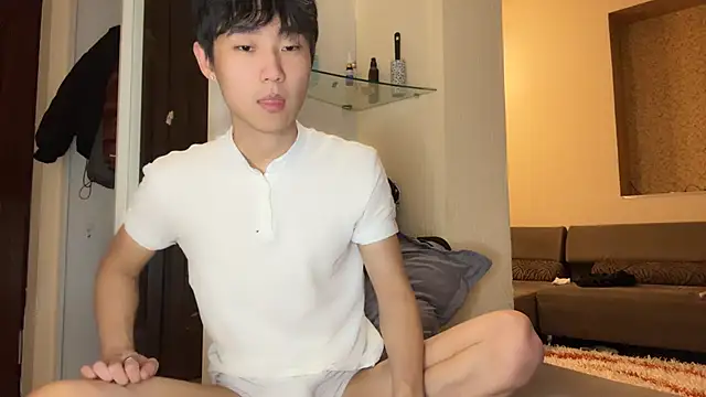 Snapshot of Brian_Stars chatting on 16, 12, 2025 Brian Stars online show from 16, 12, 2025