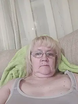 Snapshot of Violet5364 chatting on 1, 12, 2025 Violet5364 online show from 1, 12, 2025