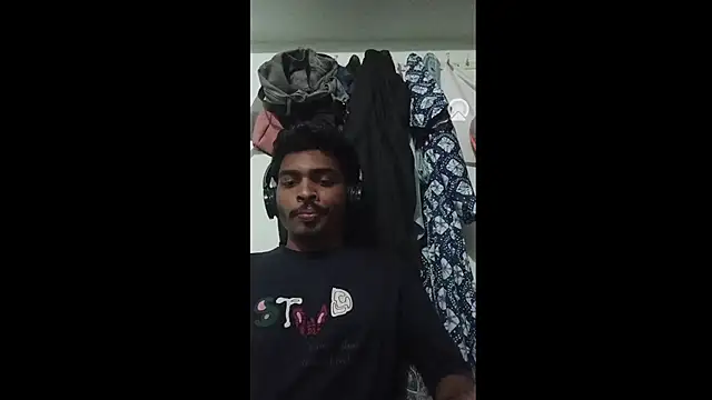 Harsh424242 online show from 2, 3, 2025