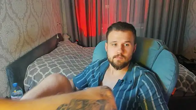 Snapshot of Vladik_b chatting on 10, 4, 2026 Vladik b online show from 10, 4, 2026