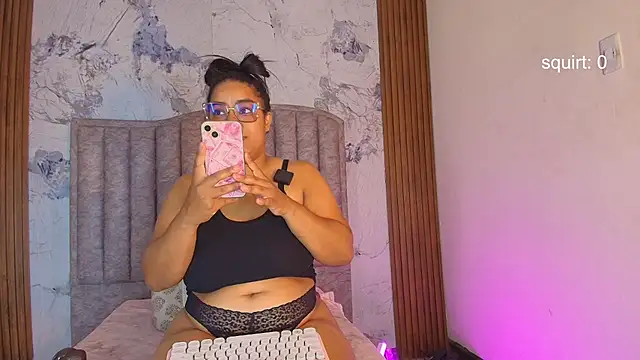 kendrakaramelo online show from 22, 11, 2025