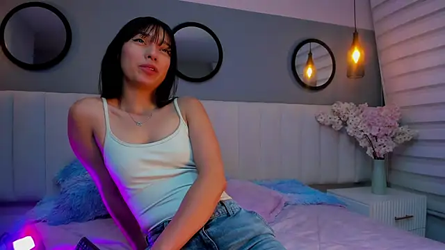 Snapshot of alice_lodge chatting on 25, 10, 2025 alice lodge online show from 25, 10, 2025