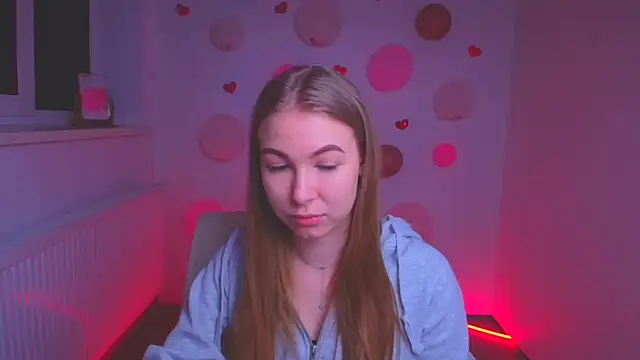 Snapshot of Dana_flowers chatting on 4, 3, 2025 Dana flowers online show from 4, 3, 2025