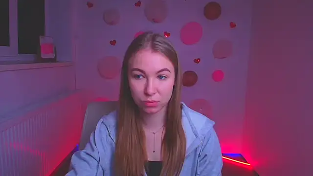 Snapshot of Dana_flowers chatting on 4, 3, 2025 Dana flowers online show from 4, 3, 2025