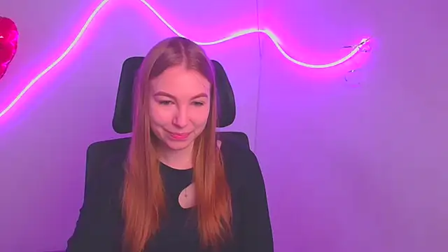 Snapshot of Dana_flowers chatting on 9, 3, 2025 Dana flowers online show from 9, 3, 2025