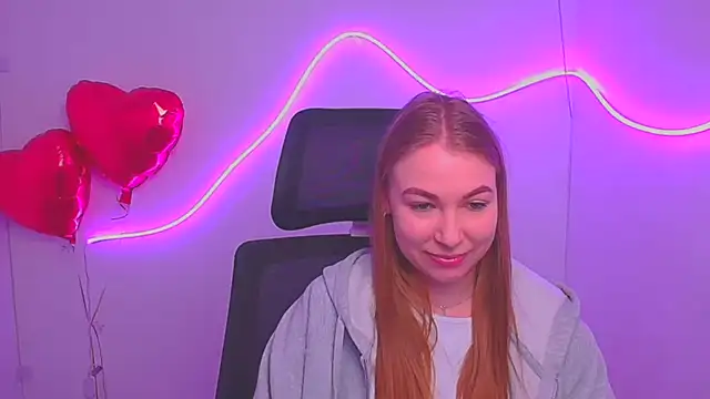 Snapshot of Dana_flowers chatting on 14, 3, 2025 Dana flowers online show from 14, 3, 2025