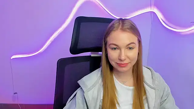 Snapshot of Dana_flowers chatting on 19, 3, 2025 Dana flowers online show from 19, 3, 2025