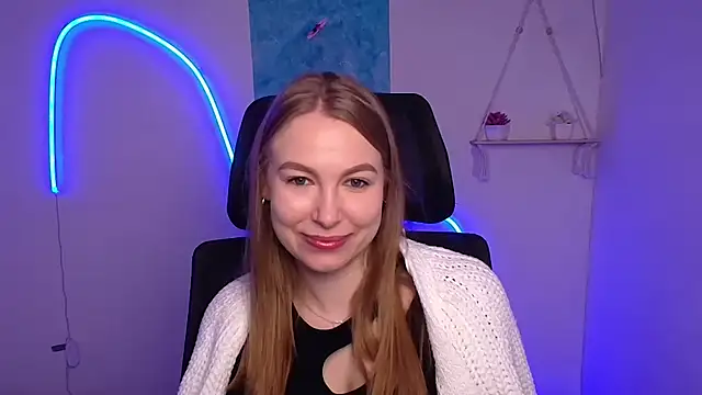 Snapshot of Dana_flowers chatting on 10, 11, 2025 Dana flowers online show from 10, 11, 2025