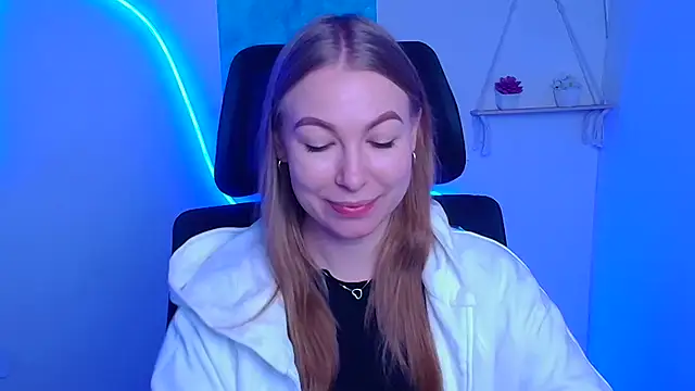 Snapshot of Dana_flowers chatting on 3, 12, 2025 Dana flowers online show from 3, 12, 2025