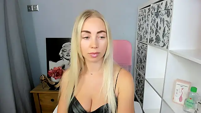 Snapshot of MargaritaRose chatting on 15, 7, 2026 MargaritaRose online show from 15, 7, 2026